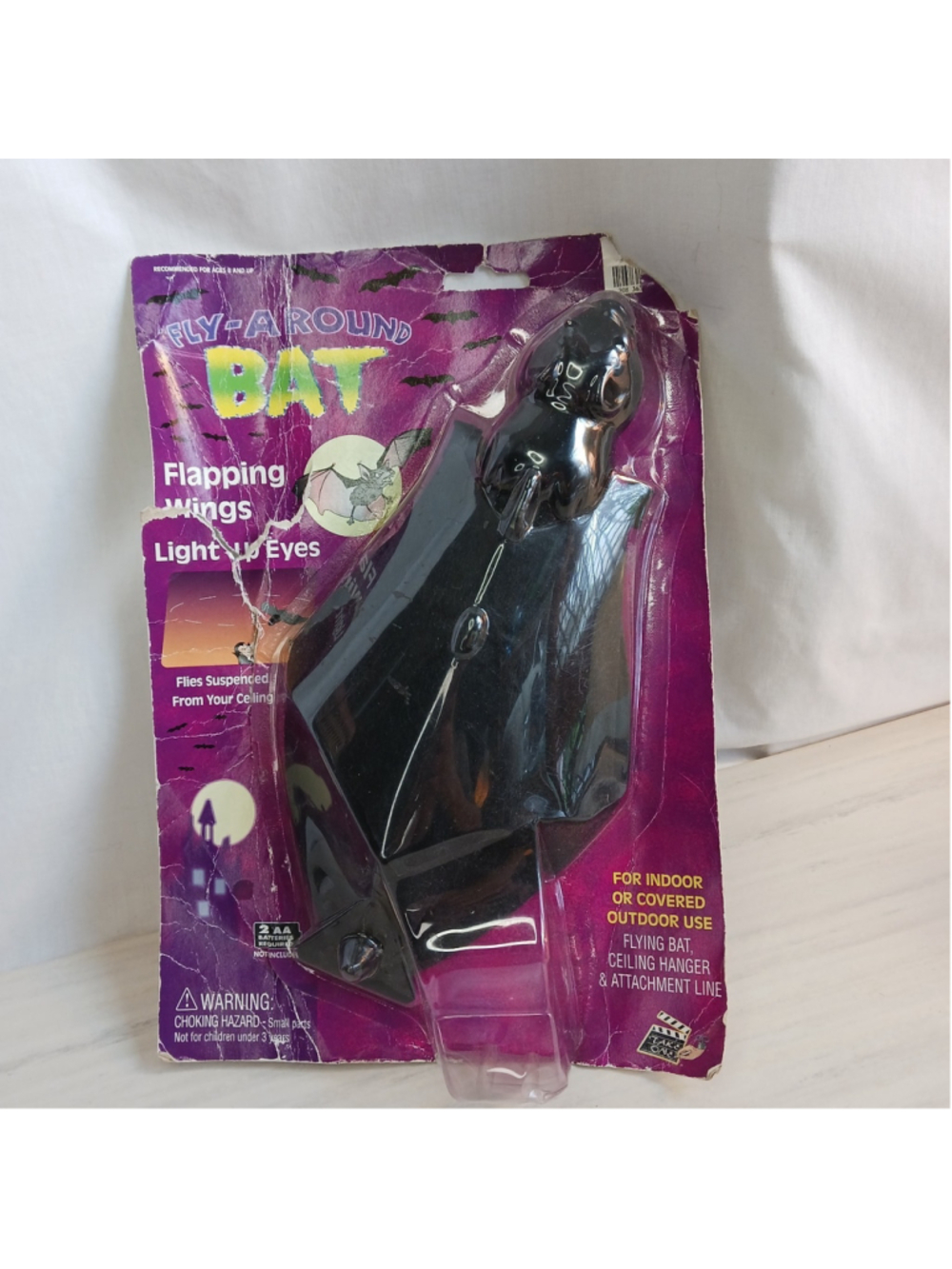 Take One Fly Around Bat Halloween Prop Light Up Eyes Flapping Wings 2003